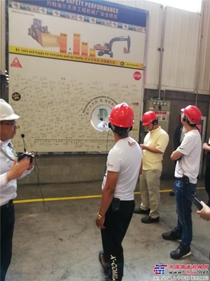 約翰迪爾與機(jī)友會(huì)再攜手 為用戶(hù)打造品鑒之旅